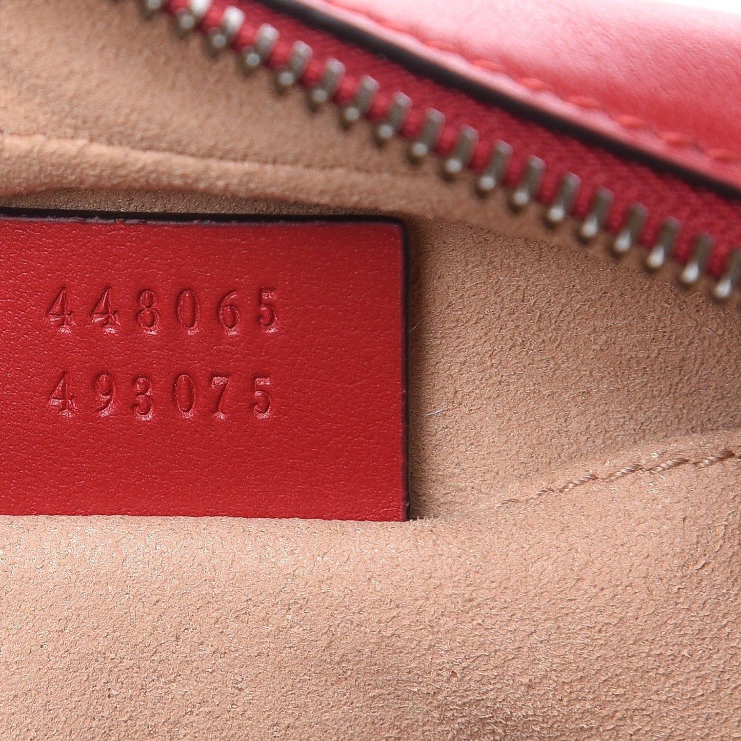 Calfskin Matelasse Mini GG Marmont Chain Shoulder Bag Hibiscus Red