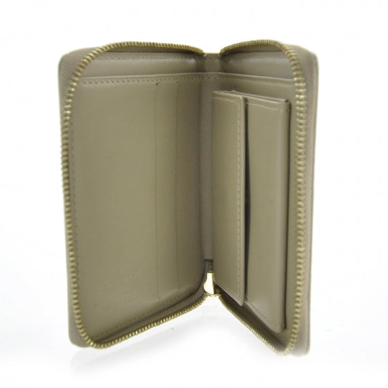 Vernis Broome Zip Wallet Beige