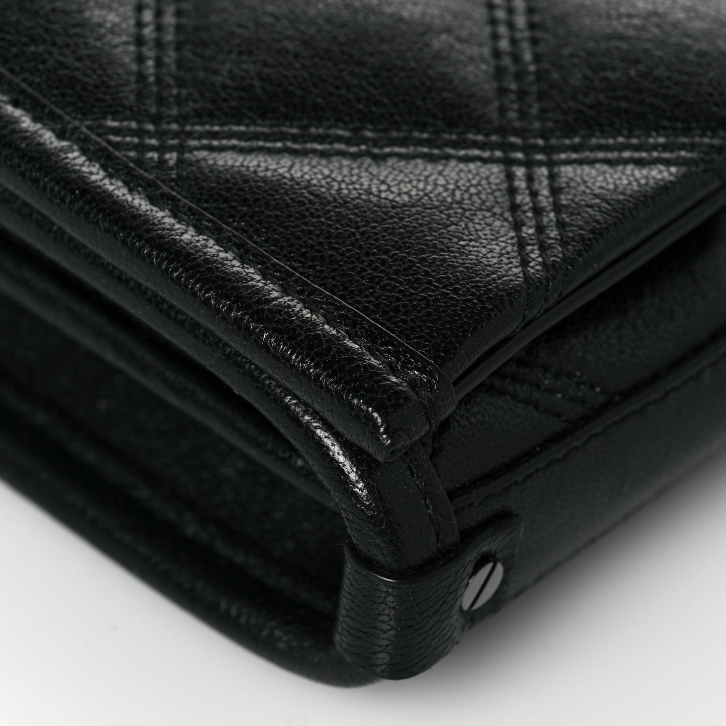 Lambskin Diamond Quilted Becky Chain Wallet Black