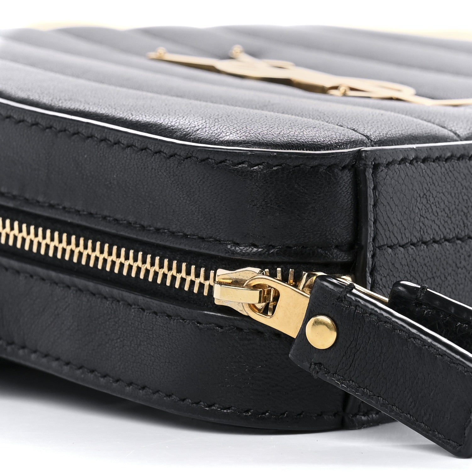 Saint Laurent Lambskin Matelasse Vicky Monogram Belt Bag Black 9 of 9