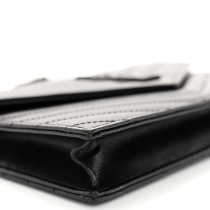 Saint Laurent Grain De Poudre Matelasse Chevron Monogram Monochrome Envelope Chain Wallet Black 9 of 10