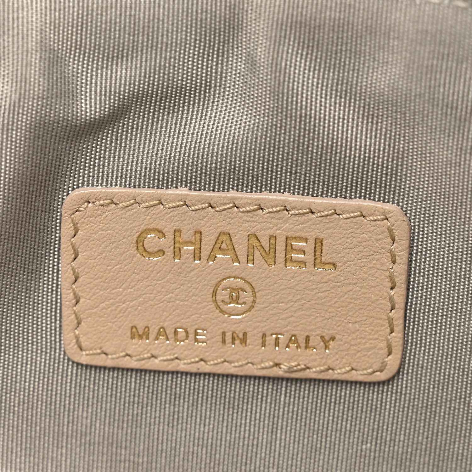 Chanel Metallic Aged Calfskin Quilted Palette Cosmetic Case Gold 6 of 10
