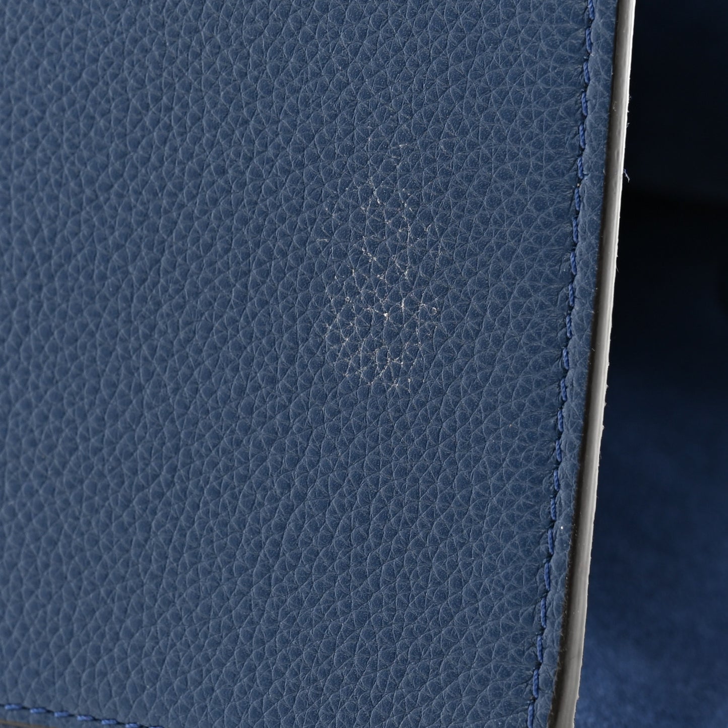 Drummed Calfskin Suede Medium Trapeze Ocean Bue