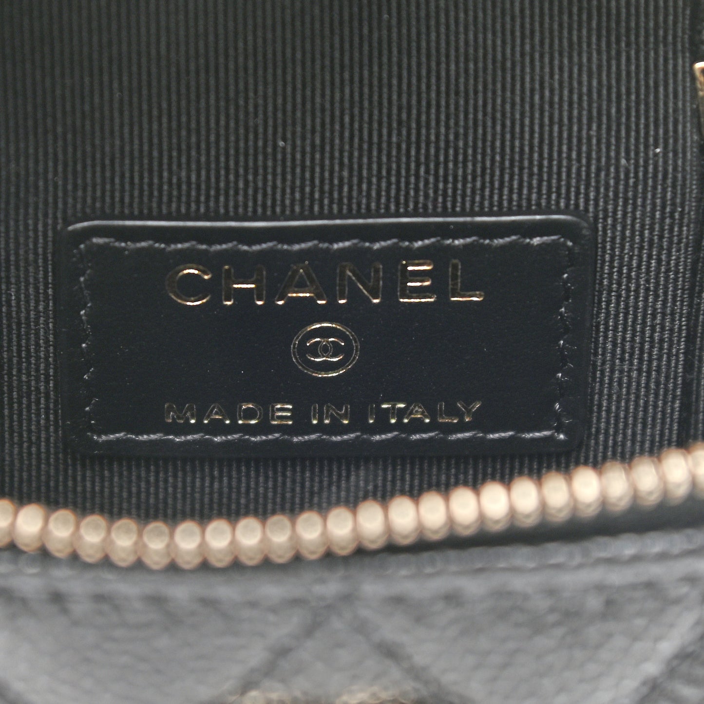 Caviar Quilted Small Handle With Care Vanity Case With Chain Black