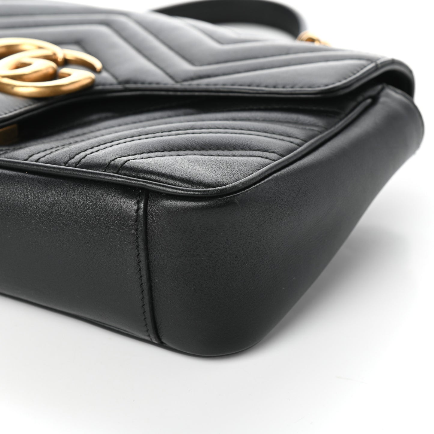 Calfskin Matelasse Small GG Marmont Shoulder Bag Black