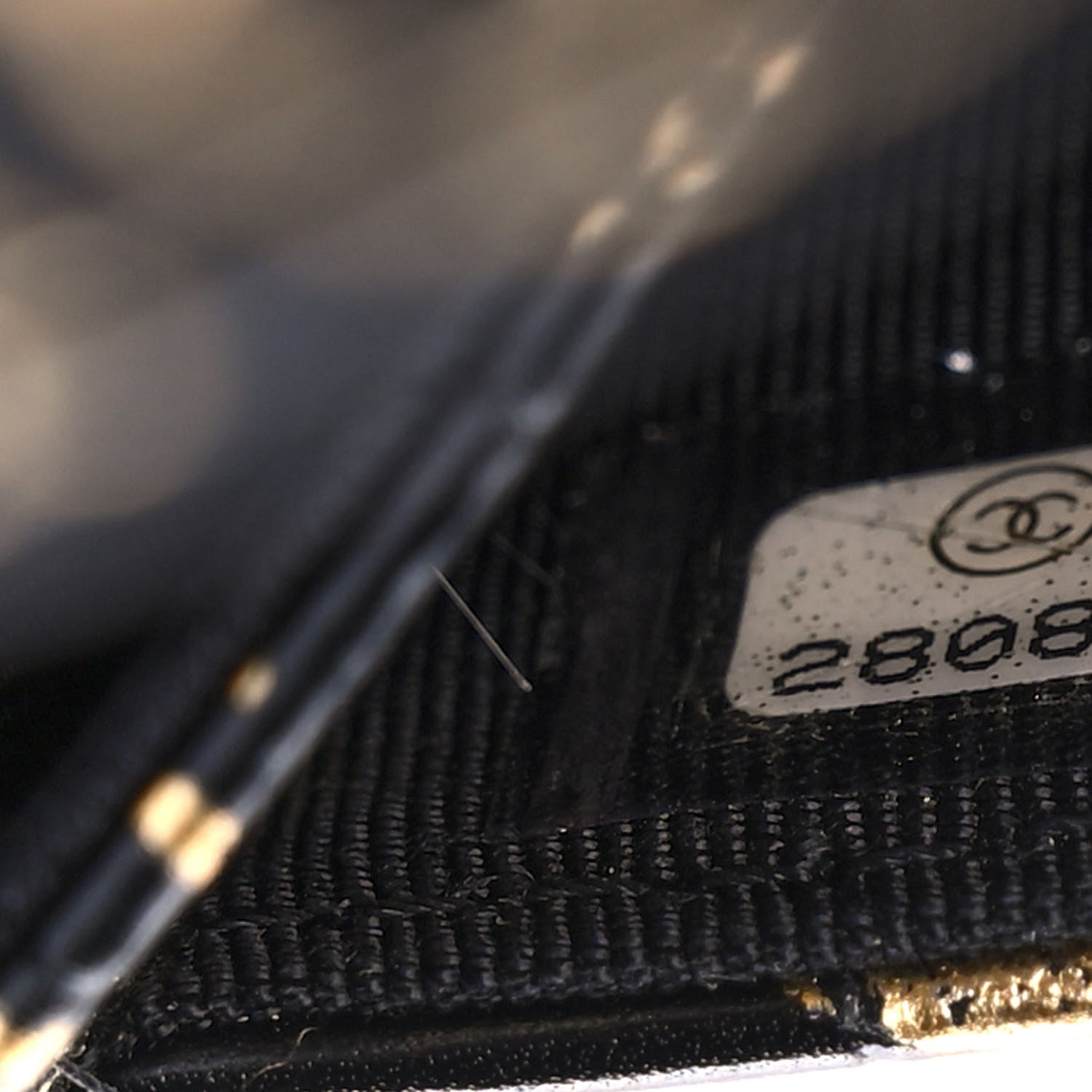 Chanel Calfskin Crocodile Embossed Graffiti 2.55 Cocodile Reissue Flap Card Holder Black Gold 7 of 11