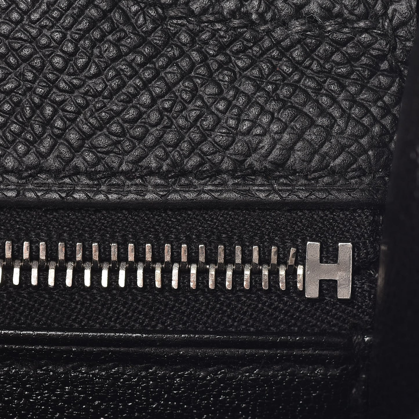 Epsom Kelly Sellier 25 Black
