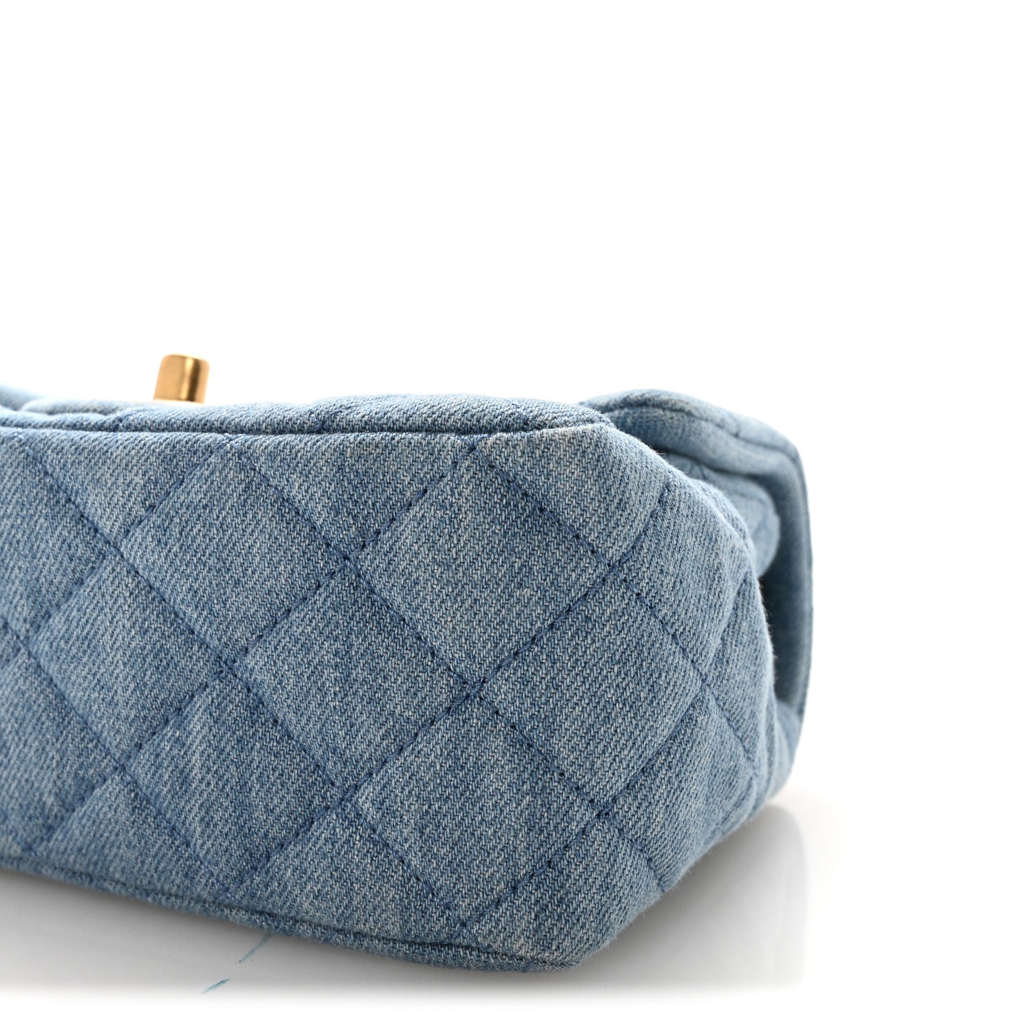 Chanel Denim Quilted Mini Pearl Crush Flap Blue 1882292 – FASHIONPHILE