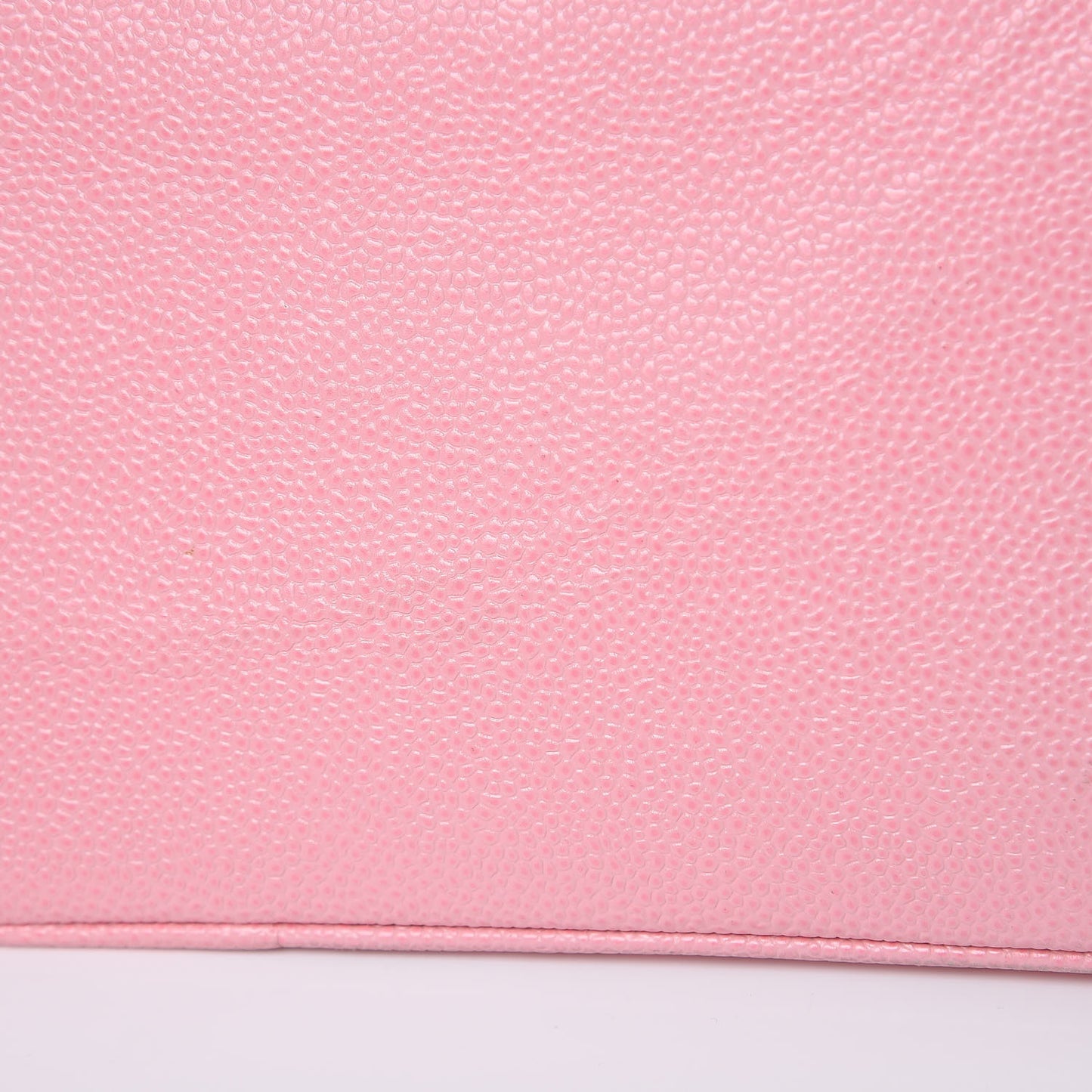 Caviar Quilted Medallion Tote Light Pink
