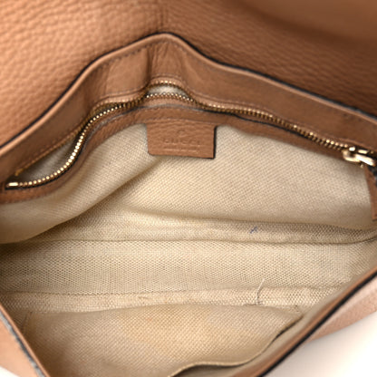 Gucci Pebbled Calfskin Medium Soho Flap Crossbody Camelia 5 of 12