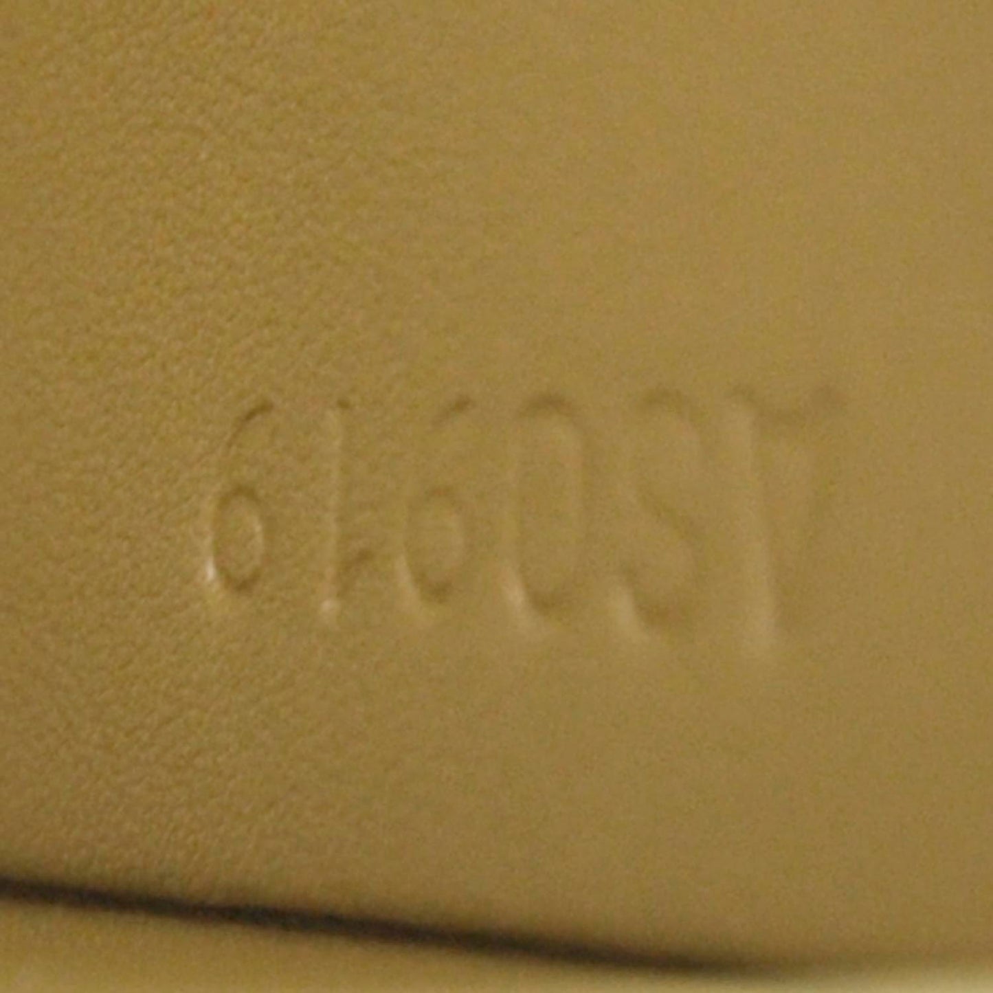Vernis Bleecker Cosmetic Vanity Bag