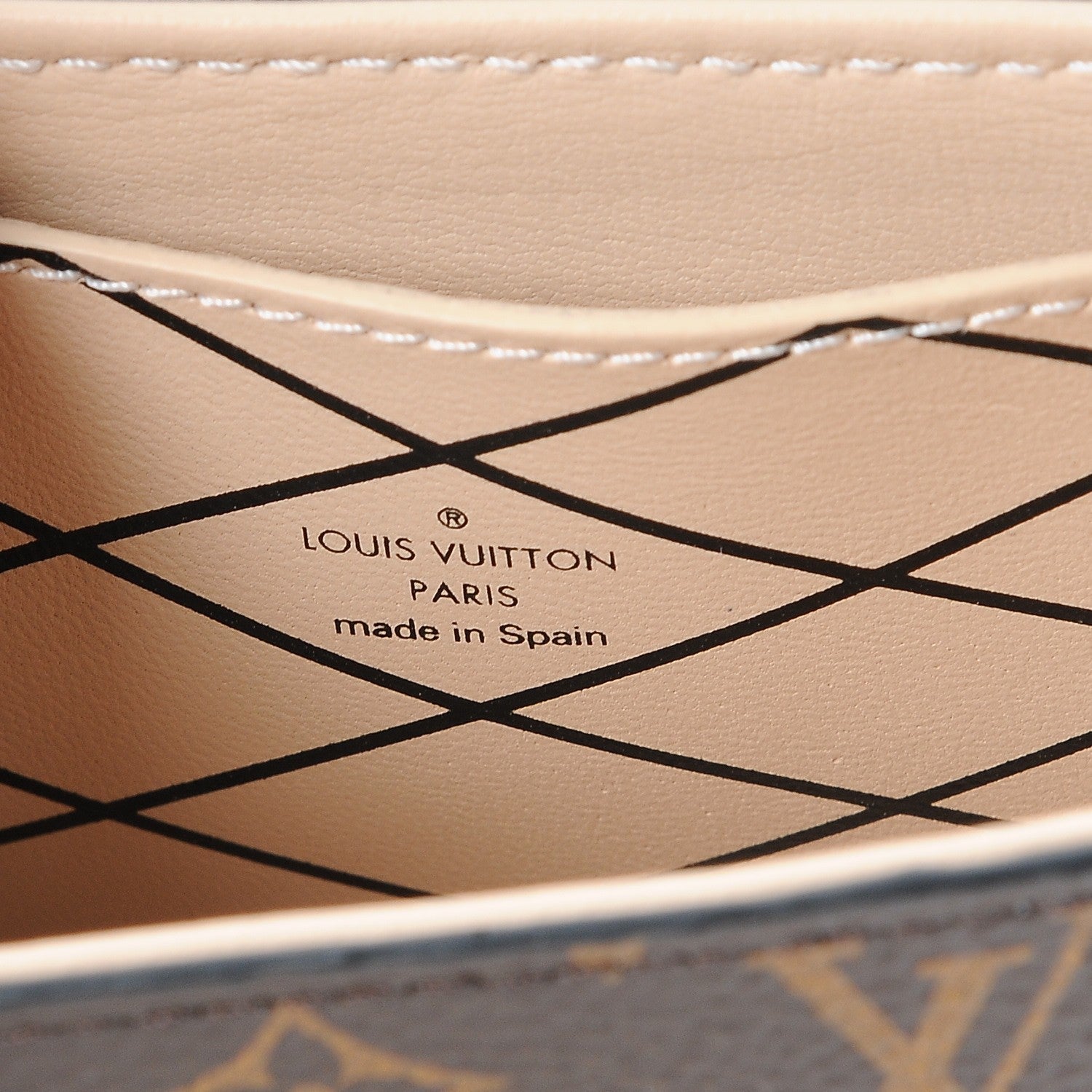 Louis Vuitton Monogram Essential Trunk Black 6 of 8