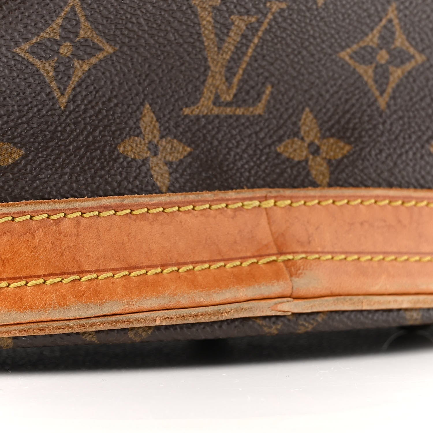 Louis Vuitton Monogram Petit Bucket 23 16 of 16