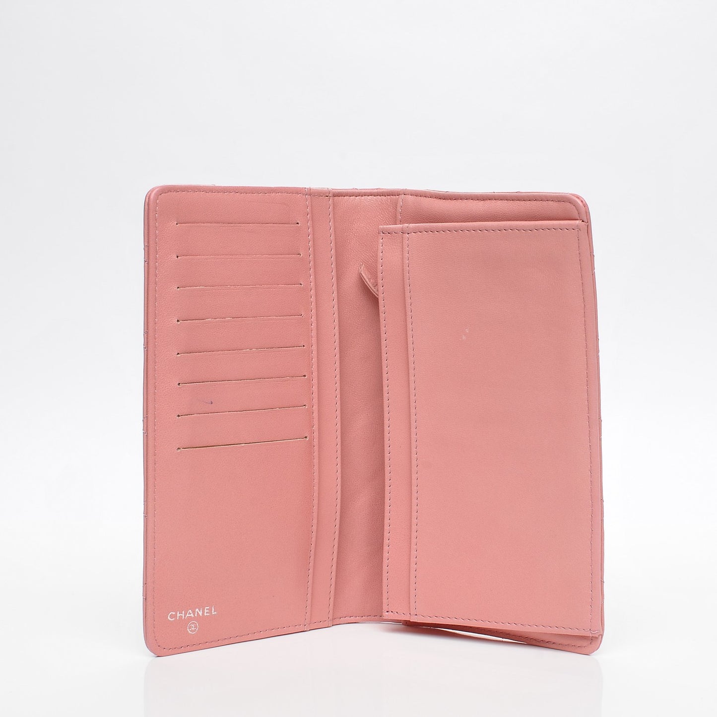 Lambskin Quilted Yen Wallet Pink