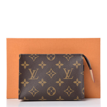 Louis Vuitton Monogram Toiletry Pouch 15 10 of 10