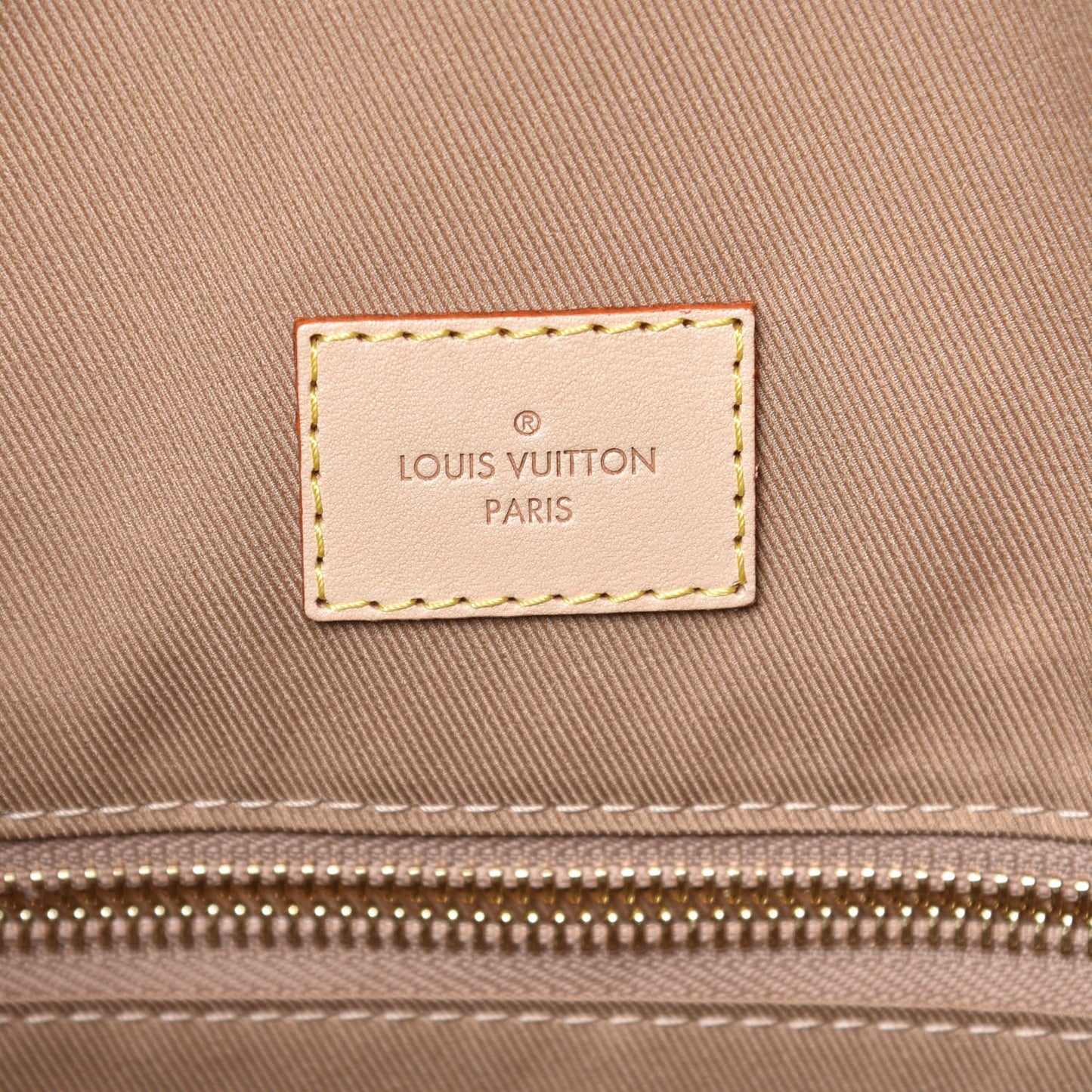 Damier Azur Graceful MM