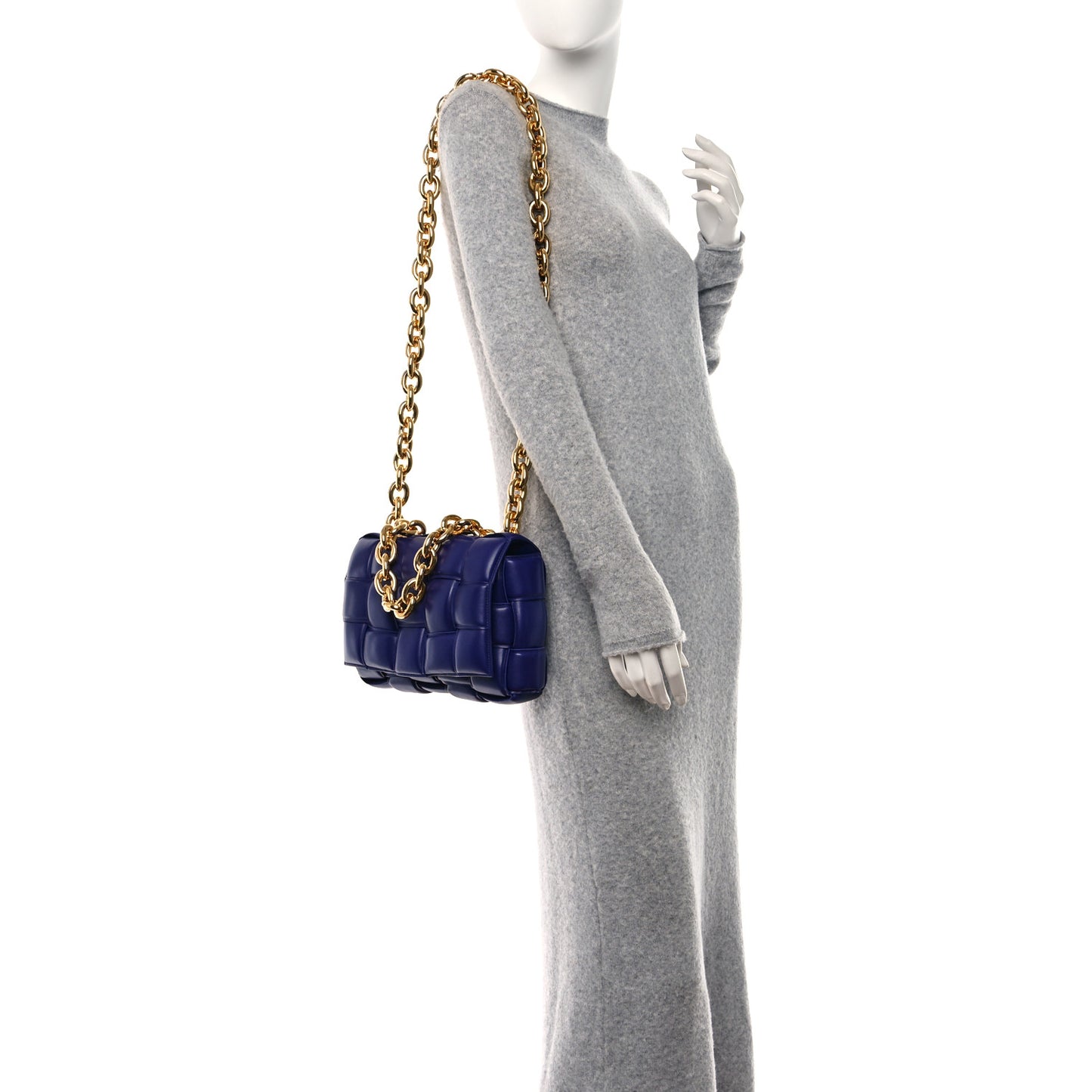 Lambskin Maxi Intrecciato Padded Chain Cassette Crossbody Bag Unicorn