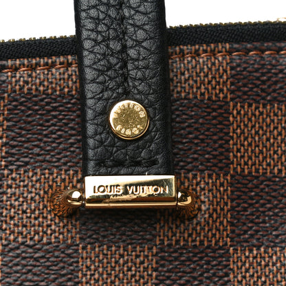 Louis Vuitton Damier Ebene Hyde Park Black 14 of 15