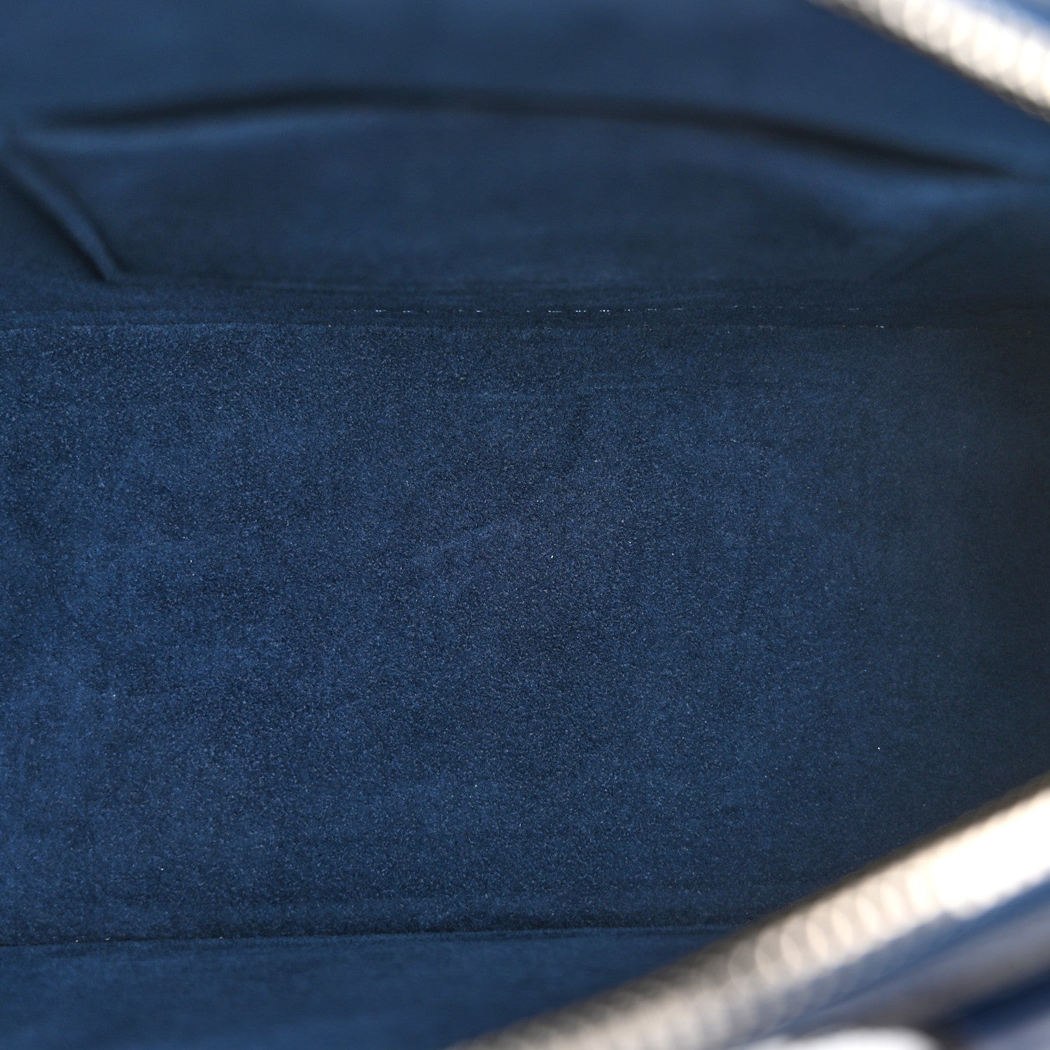 Louis Vuitton Epi Alma BB Indigo 5 of 13