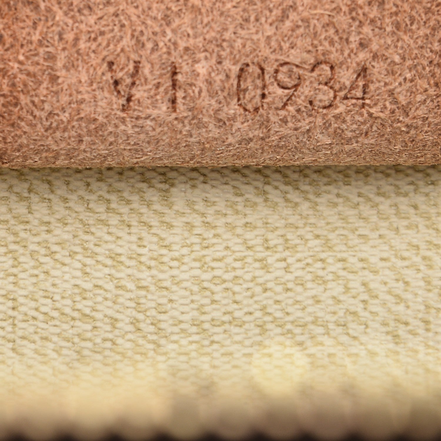 Louis Vuitton Monogram Deauville 10 of 10