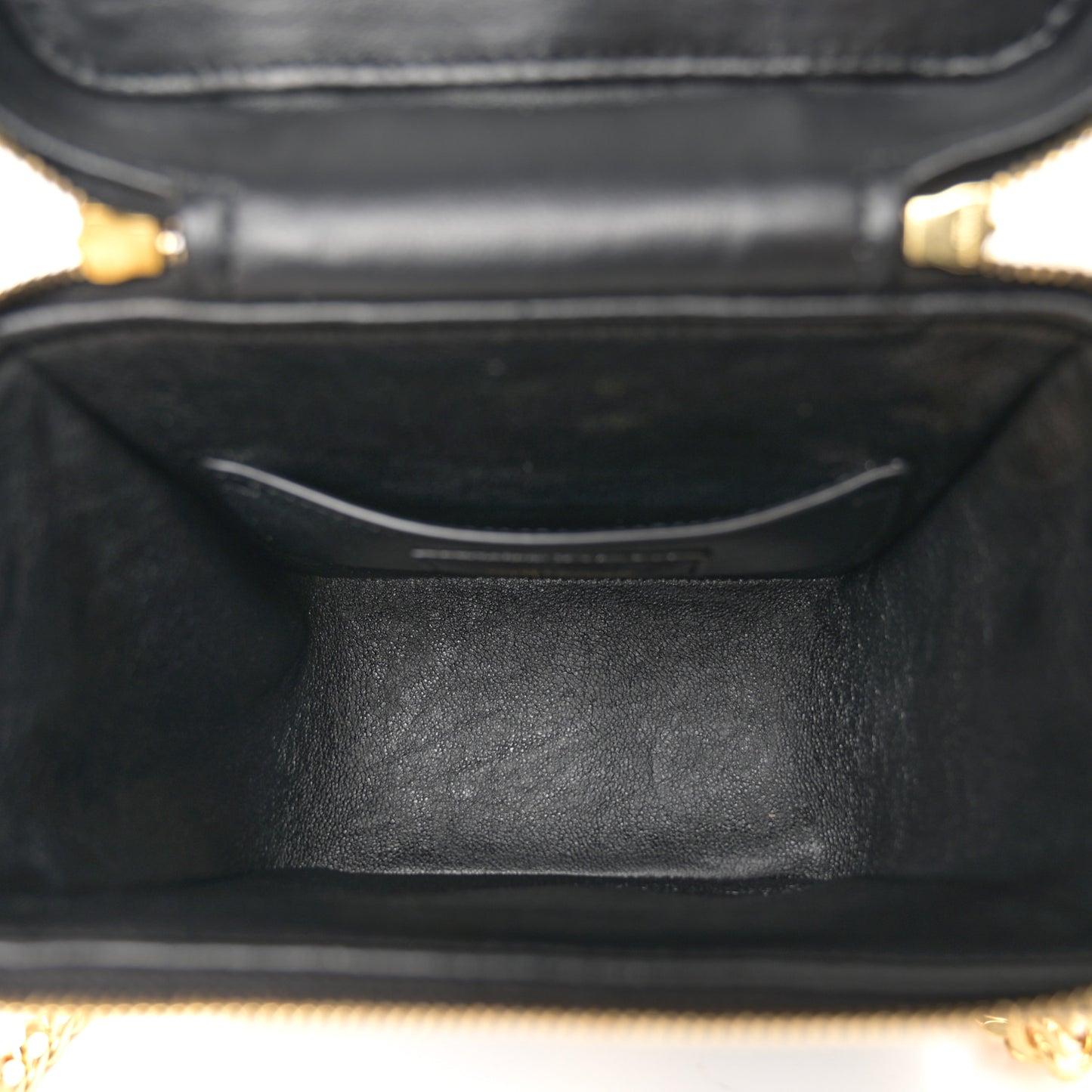Patent Matelasse Monogram Vicky Vanity Black