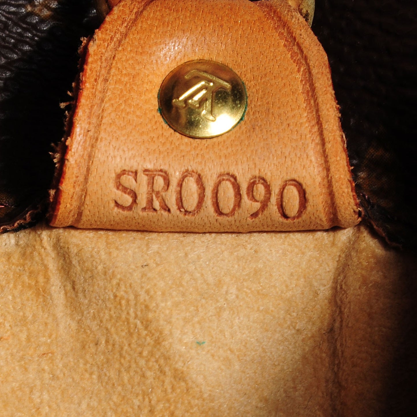 Monogram Luco