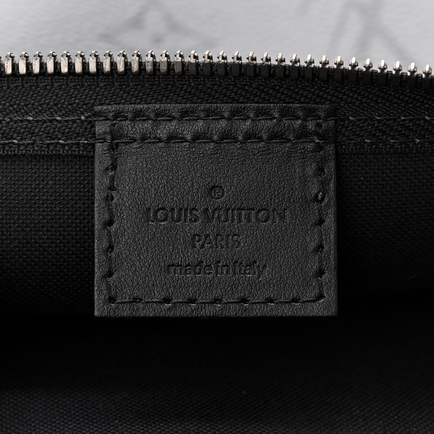 Louis Vuitton Monogram Eclipse Cabas Zippe GM Black 6 of 10