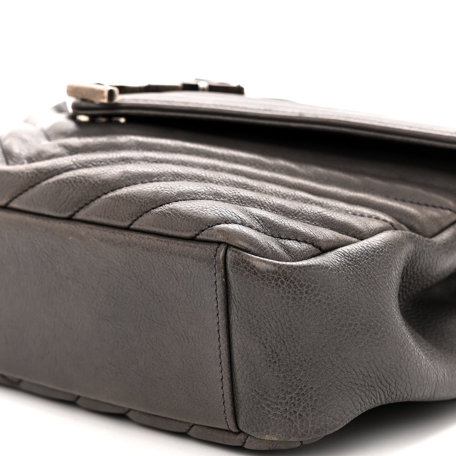 Saint Laurent Sheepskin Matelasse Chevron Monogram Medium College Bag Light Coal 9 of 12