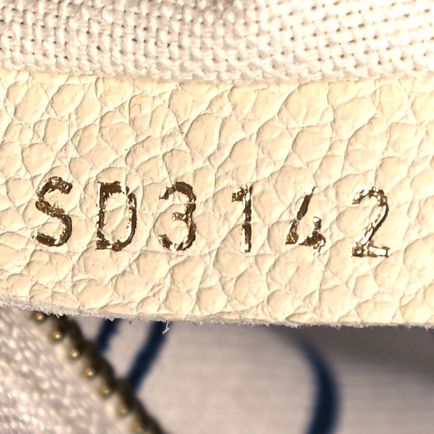 Louis Vuitton Empreinte Artsy MM Neige 6 of 13