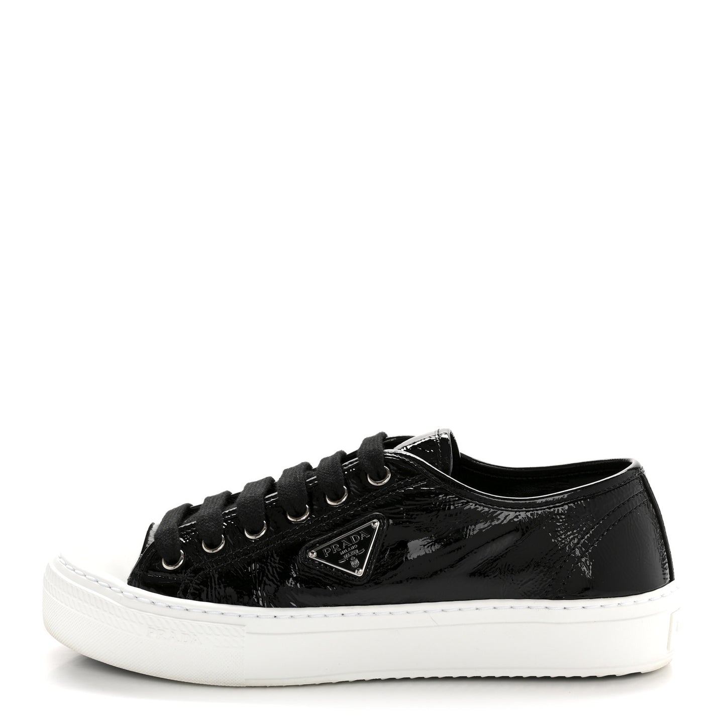 Patent Naplak Triangle Logo Womens Low Top Sneakers 38 Black White