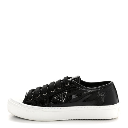 Prada Patent Naplak Triangle Logo Womens Low Top Sneakers 38 Black White 1 of 9