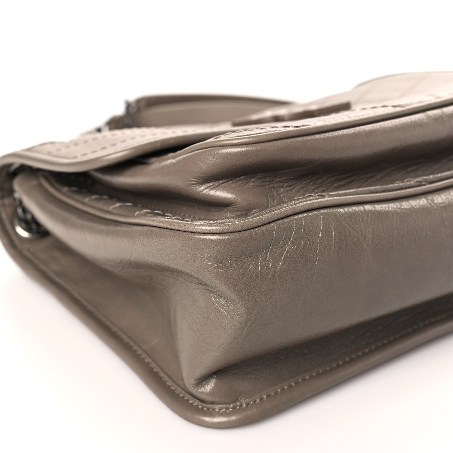 Saint Laurent Crinkled Calfskin Matelasse Monogram Medium Niki Chain Satchel Light Taupe 8 of 9
