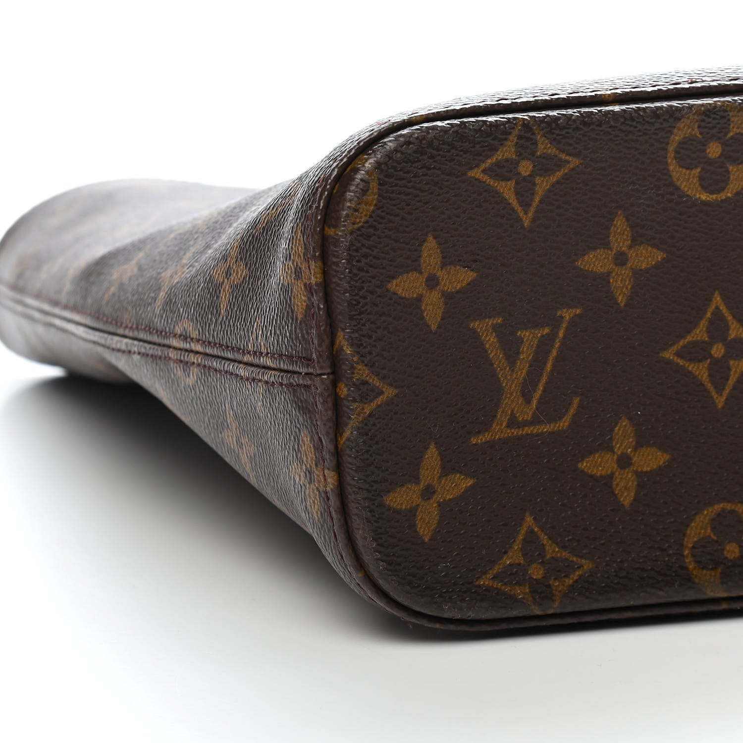 Louis Vuitton Monogram Luco 7 of 13