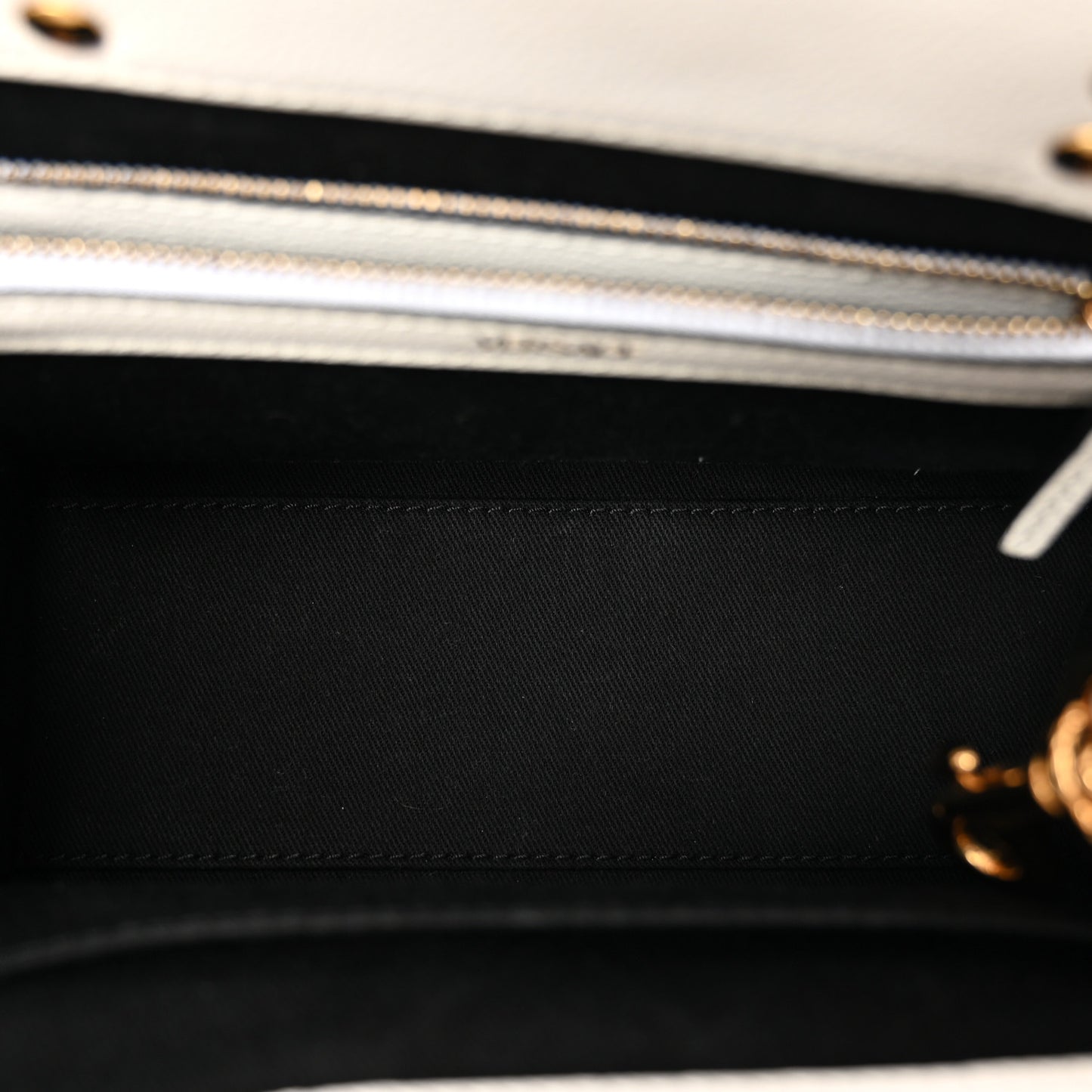 Grained Calfskin Small La Medusa Chain White