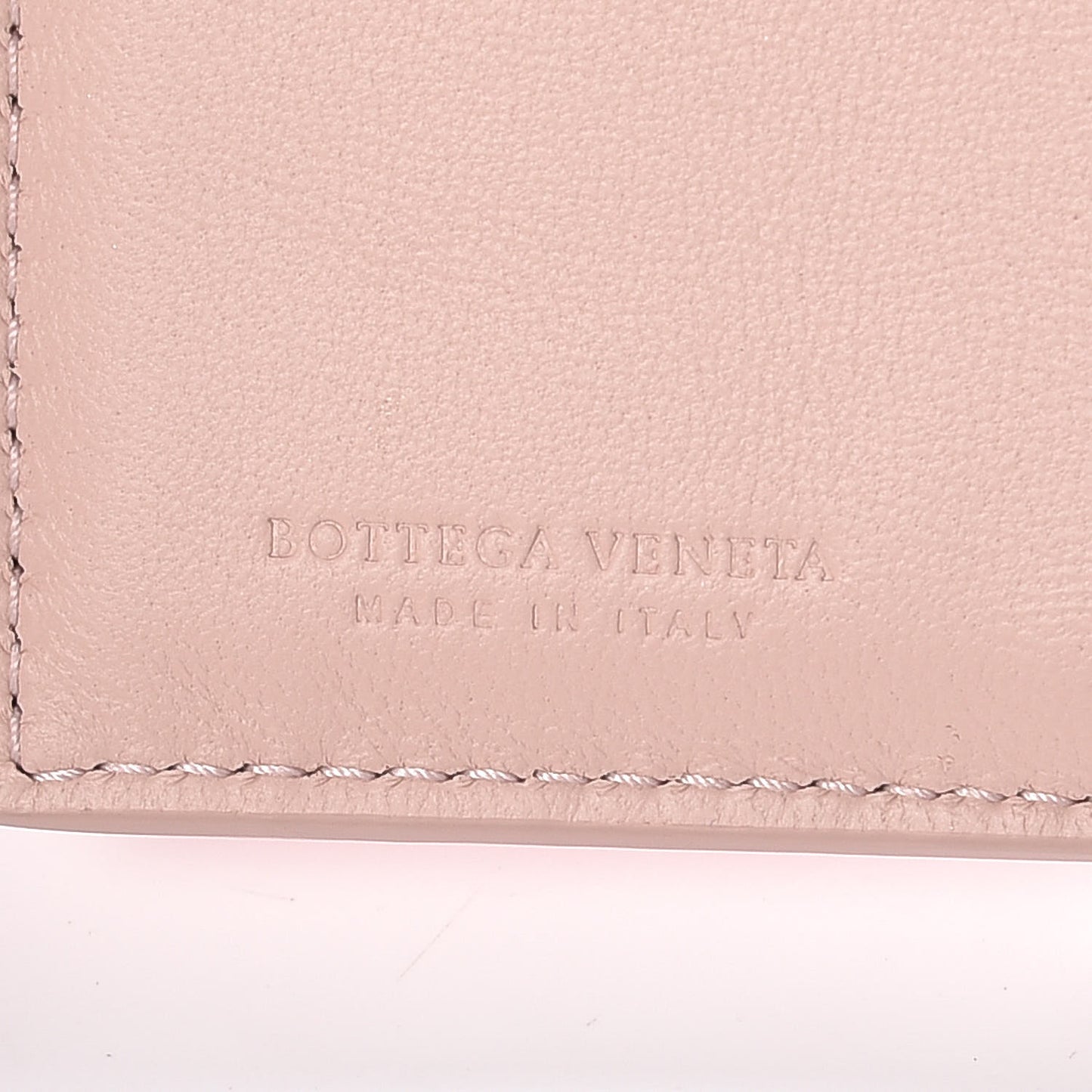 Nappa Ayers Cravatteria Motif Intrecciato Mini Wallet Petale Vesuvio