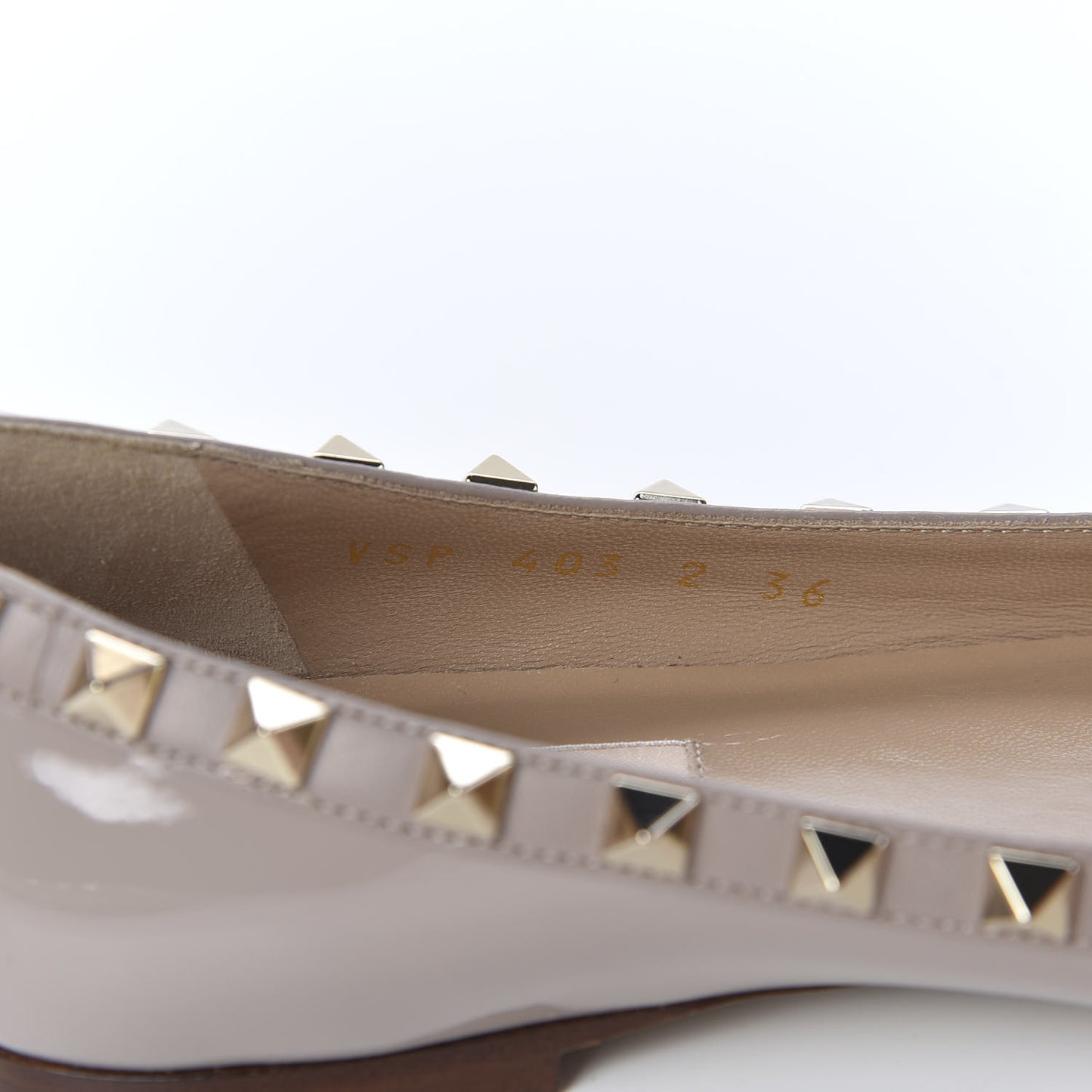 Patent Rockstud Ballerina Flats 36 Poudre