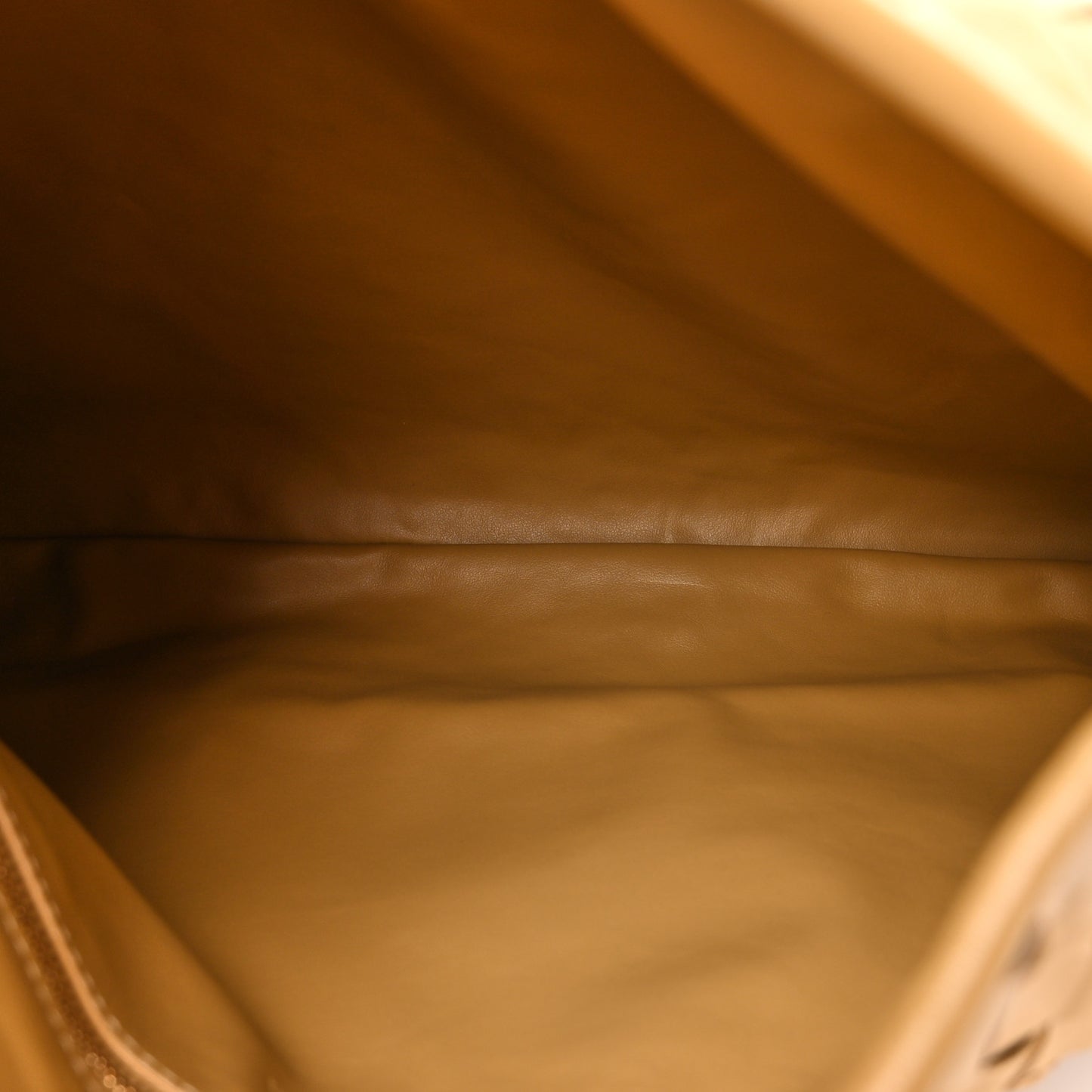 Calfskin Intrecciato Small Hop Dark Praline