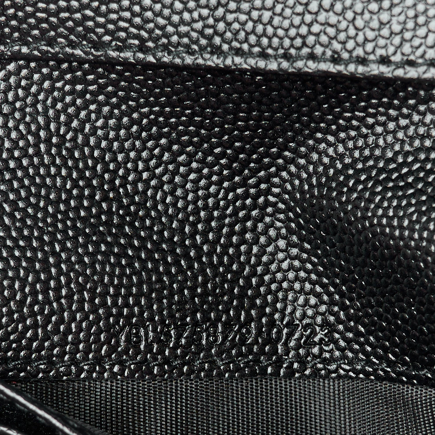 Saint Laurent Grain De Poudre Matelasse Chevron Monogram Zipped Card Case Black 8 of 10