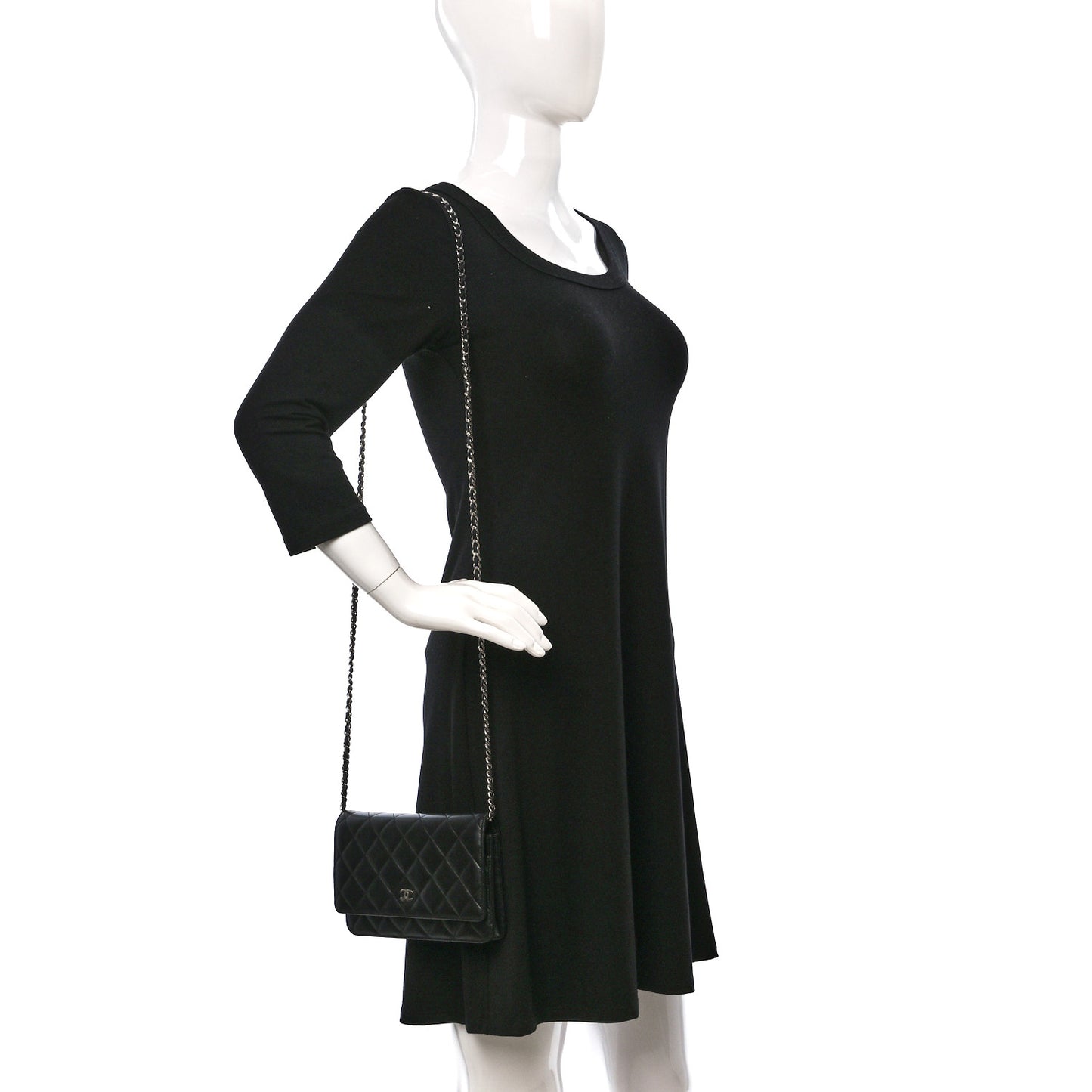 Lambskin Quilted Wallet On Chain WOC Black