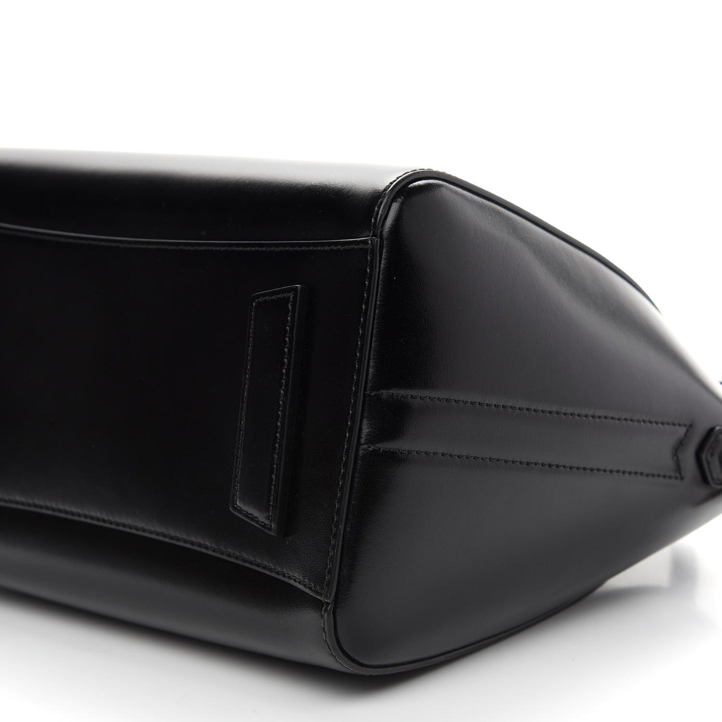 Shiny Lord Calfskin Small Antigona Black