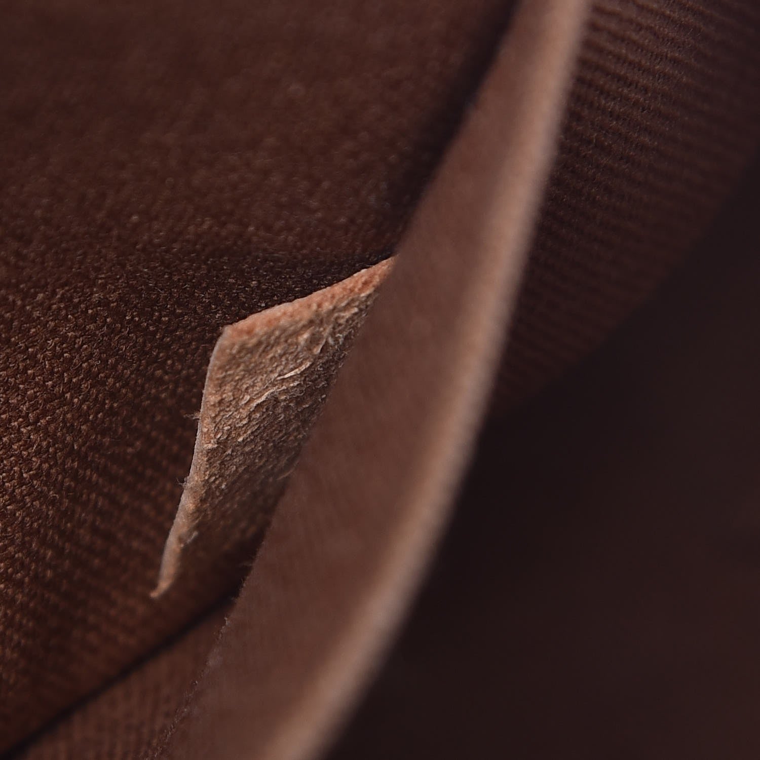 Louis Vuitton Monogram Riveting 7 of 17