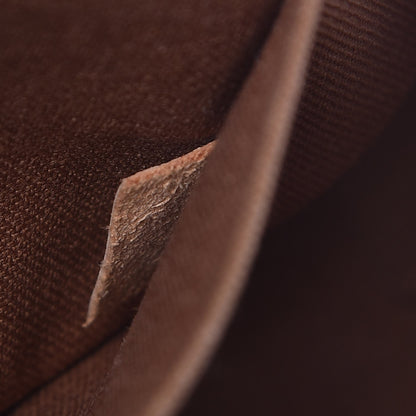 Louis Vuitton Monogram Riveting 7 of 17