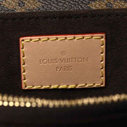 Louis Vuitton Monogram Pochette Metis East West 7 of 10