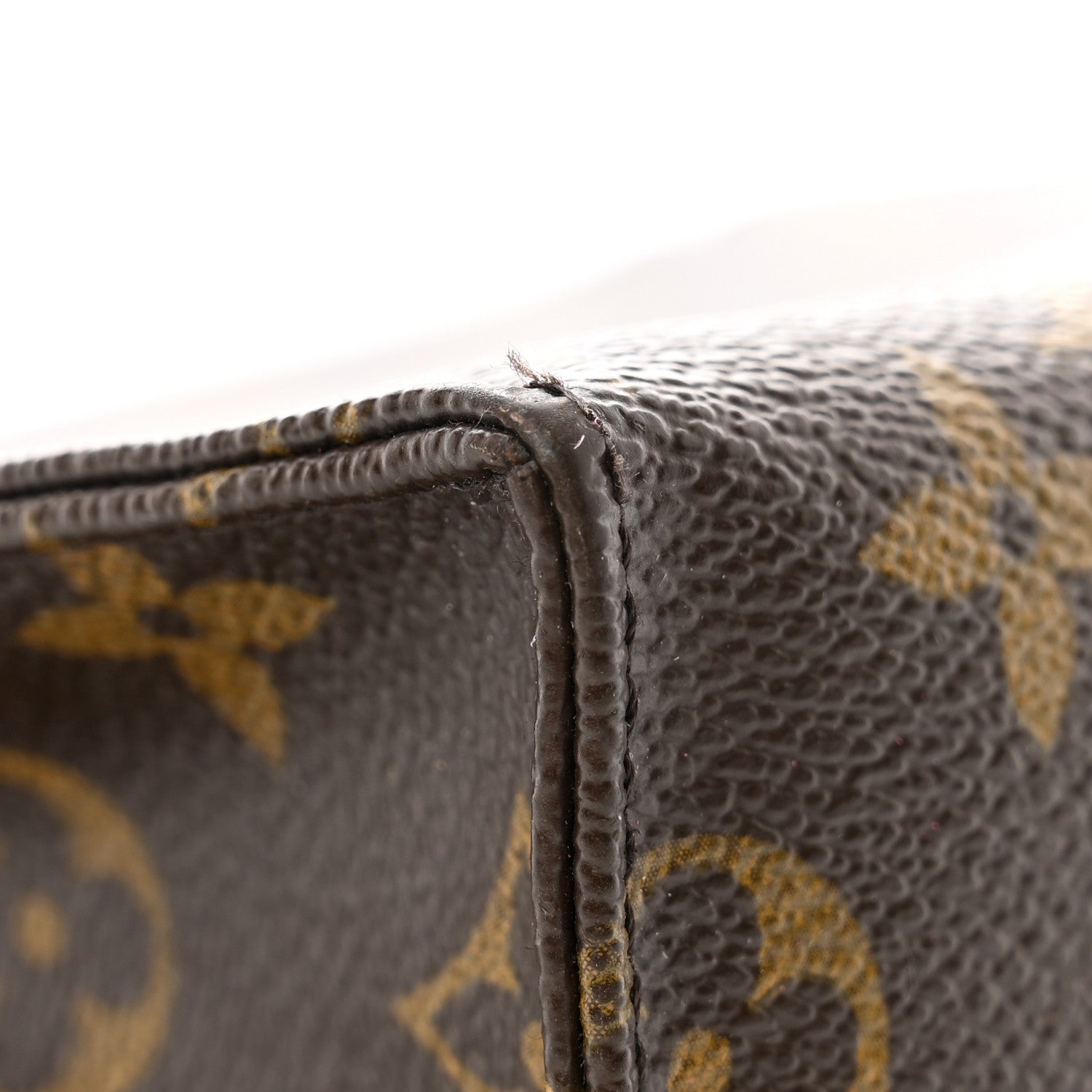 Louis Vuitton Monogram Toiletry Pouch 26 10 of 10