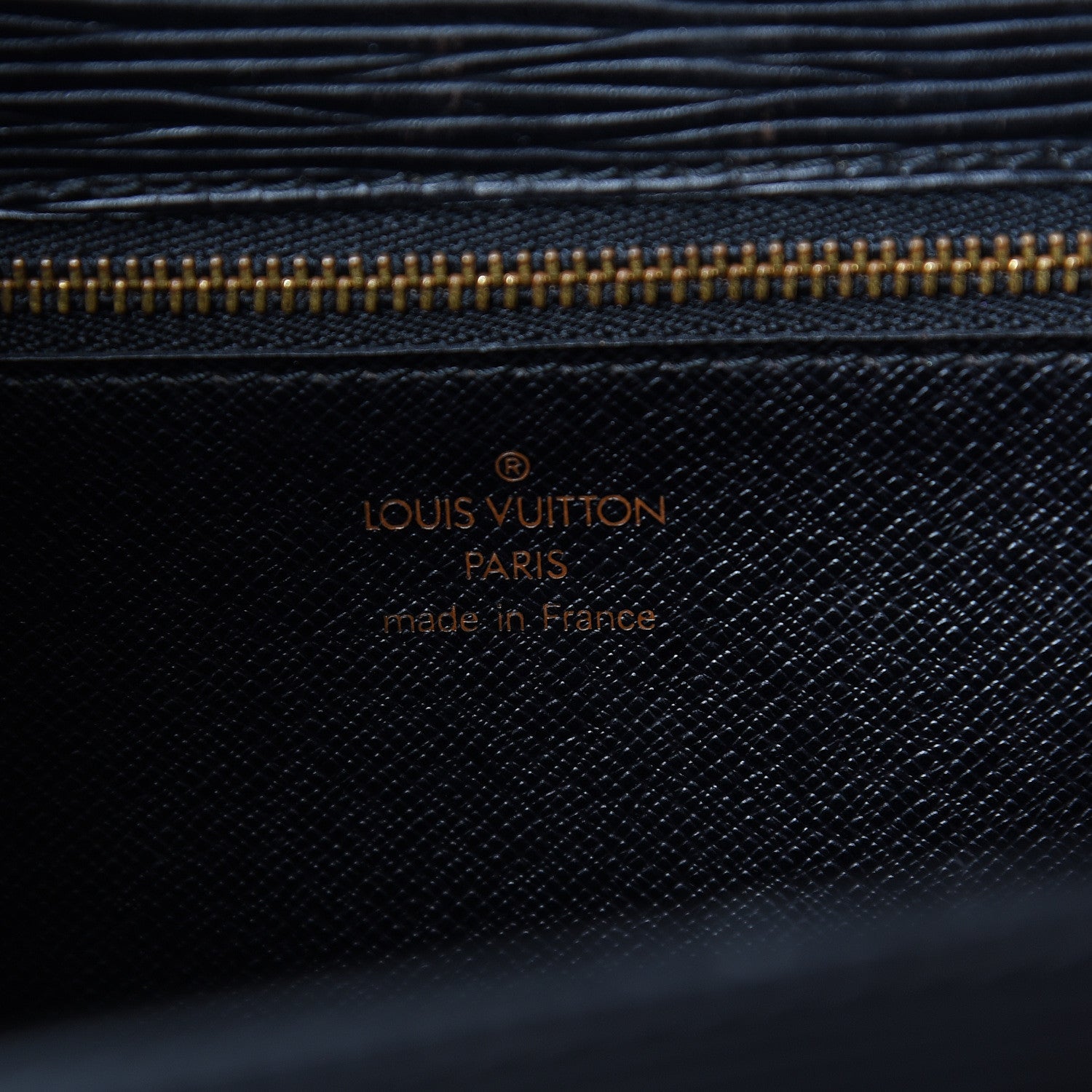 Louis Vuitton Epi Monceau Black 6 of 10