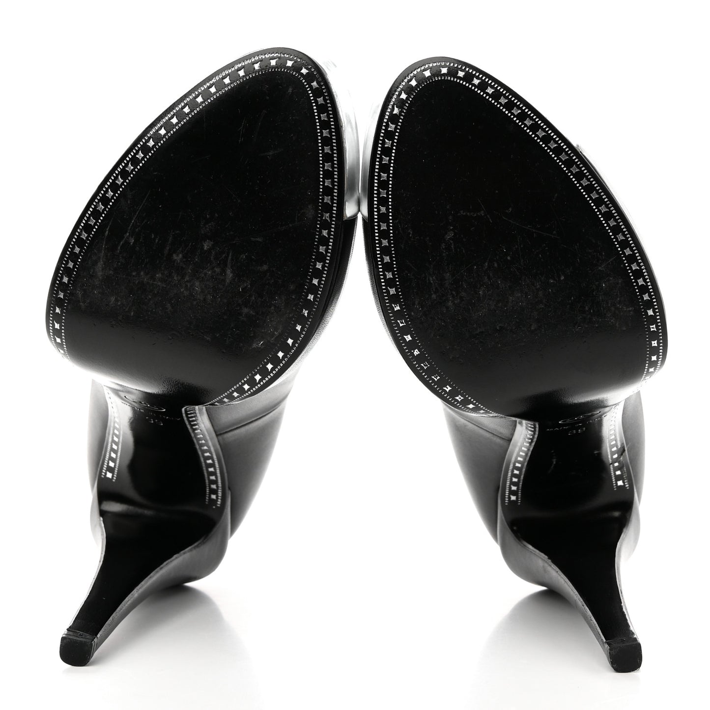 Calfskin Cap Toe CC Pumps 39 Black Silver