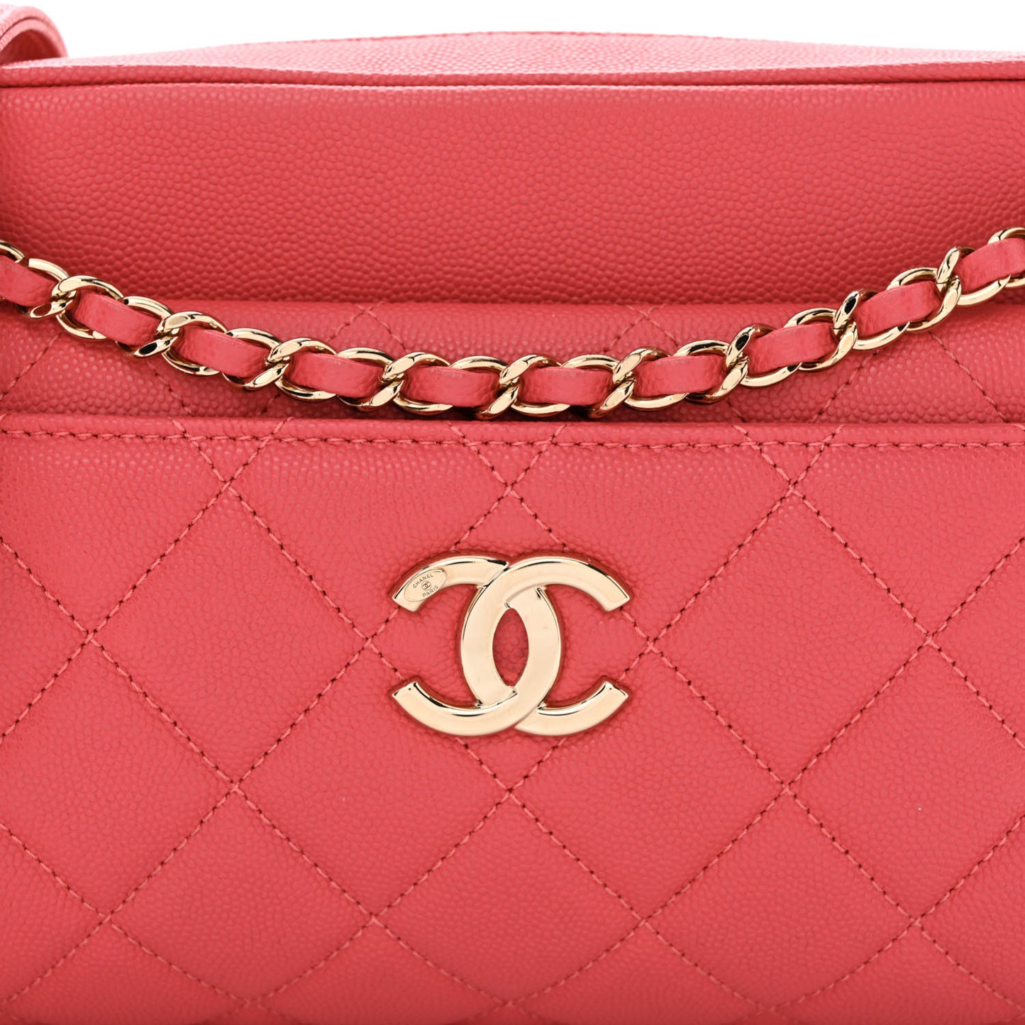 Caviar Quilted Small In & Out Camera Case Pink