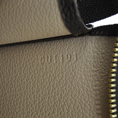 Louis Vuitton Monogram Toiletry Pouch 26 8 of 9