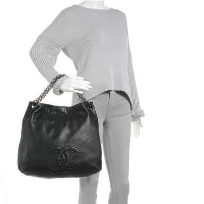 Chanel Lambskin Soft and Chain Large Hobo Black 2 of 7