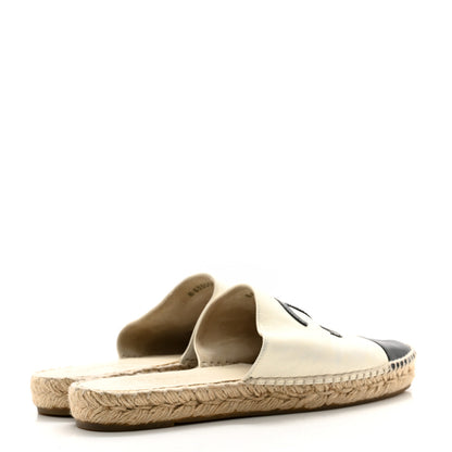 Chanel Iridescent Goatskin CC Espadrille Mules 40 Ivory Black 4 of 10